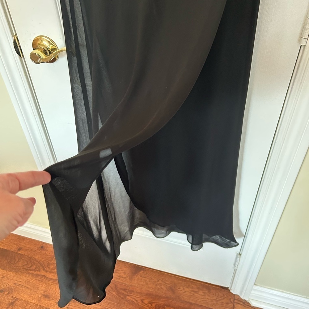 La Vie En Rose Black Slip Dress - Picture 2 of 9